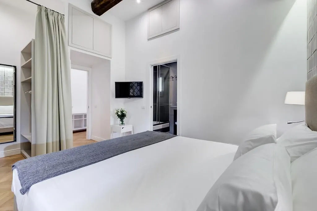 Lea Suite Rom 0*,  Italien